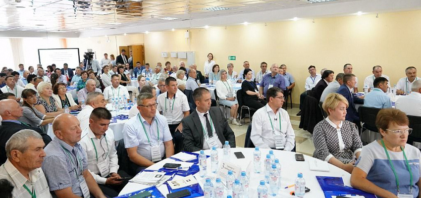 В рамках зонального семинара - совещания состоялась проектная сессия по разработке «Манифеста сельских советов»